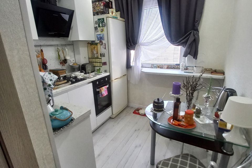 Продаётся 1-комнатная квартира, 32 м²