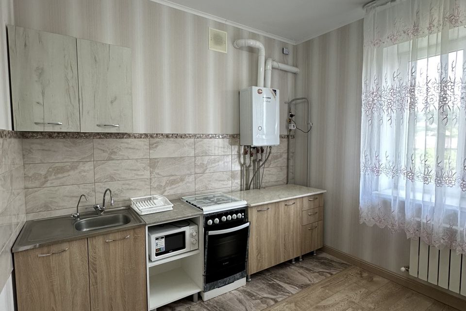 Сдаётся 2-комнатная квартира, 55 м²