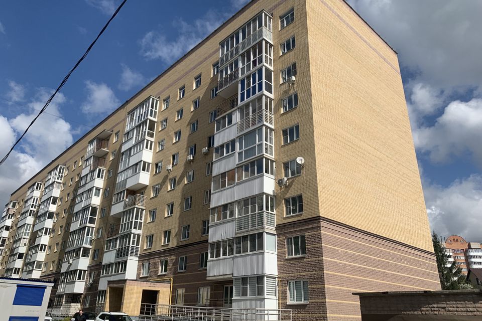 Продаётся 3-комнатная квартира, 101.1 м²