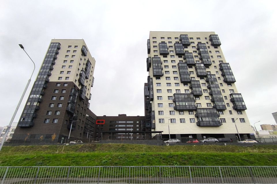 Продаётся 1-комнатная квартира, 54.1 м²