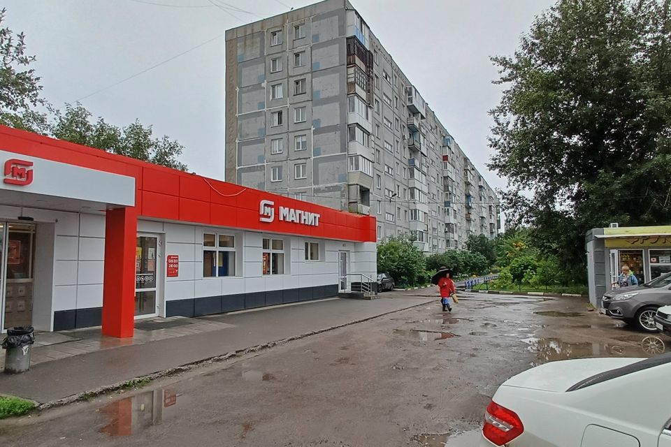 Продаётся 4-комнатная квартира, 60.4 м²