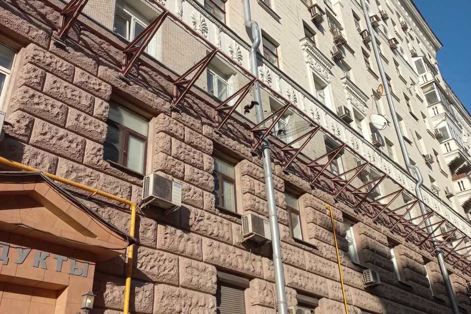 Продаётся 2-комнатная квартира, 58.3 м²