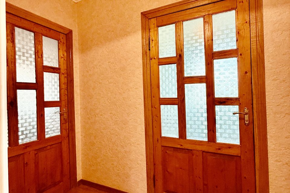 Продаётся 2-этажный дом, 200 м²