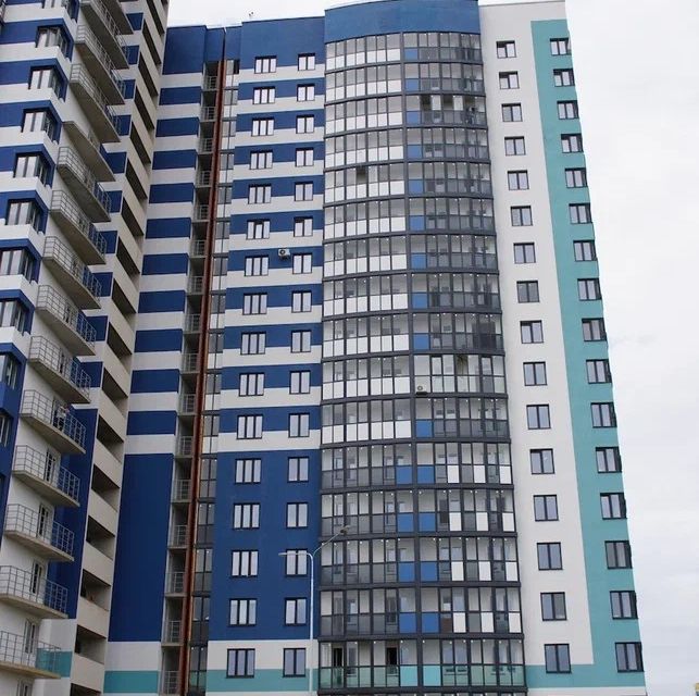 Продаётся 1-комнатная квартира, 42.3 м²