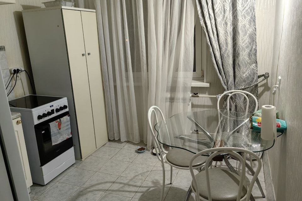 Продаётся 2-комнатная квартира, 61.3 м²