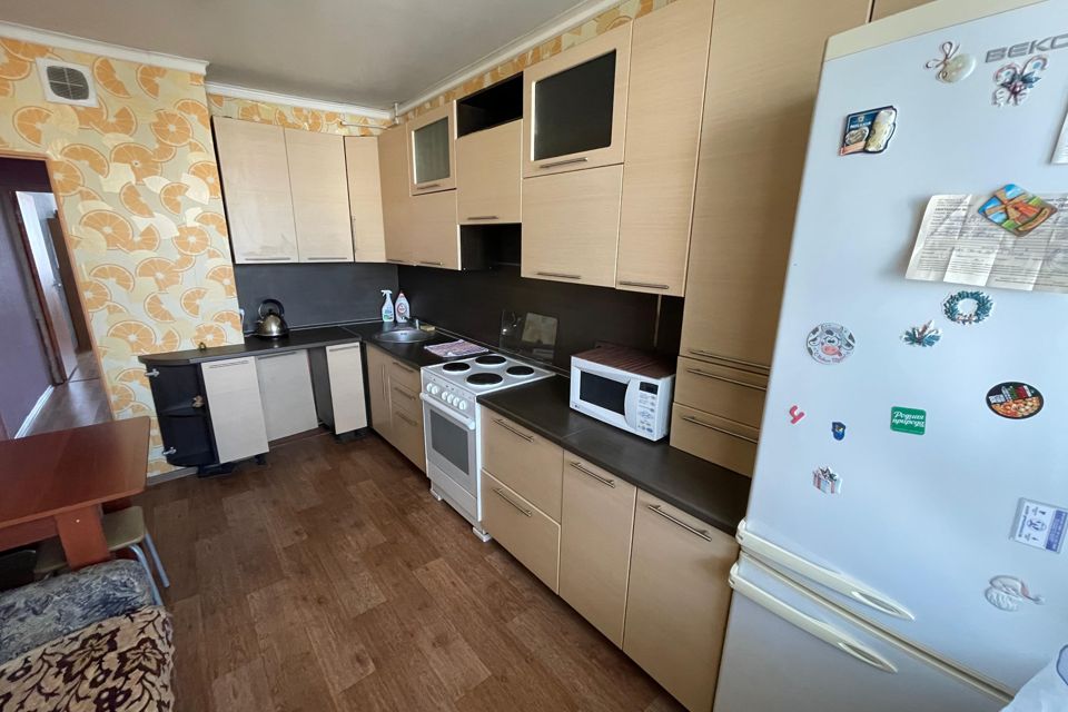 Продаётся 2-комнатная квартира, 60.3 м²