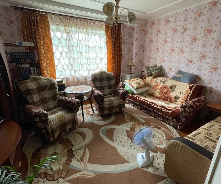 Продаётся 2-комнатная квартира, 52.7 м²