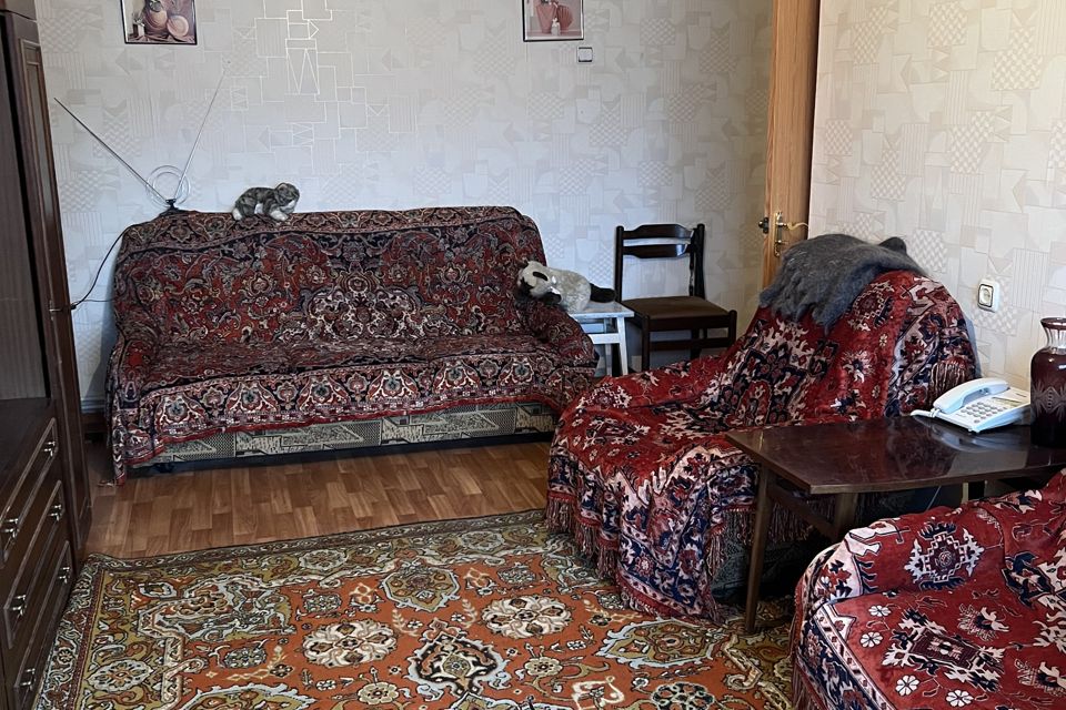 Продаётся 4-комнатная квартира, 74 м²
