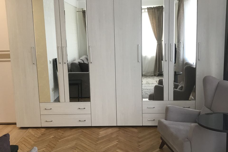 Продаётся 2-комнатная квартира, 42 м²