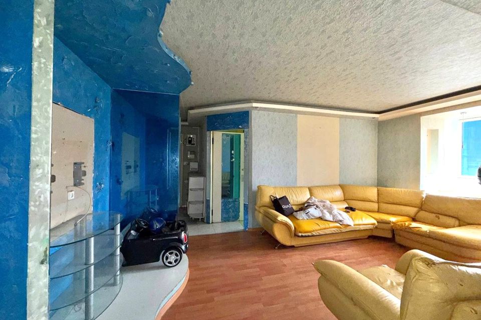 Продаётся 3-комнатная квартира, 64 м²