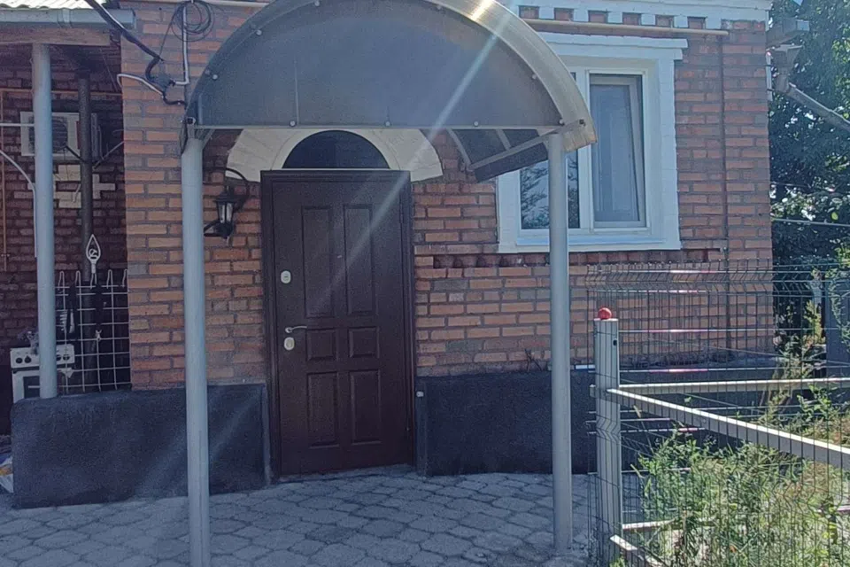 Продаётся 1-этажный дом, 100 м²