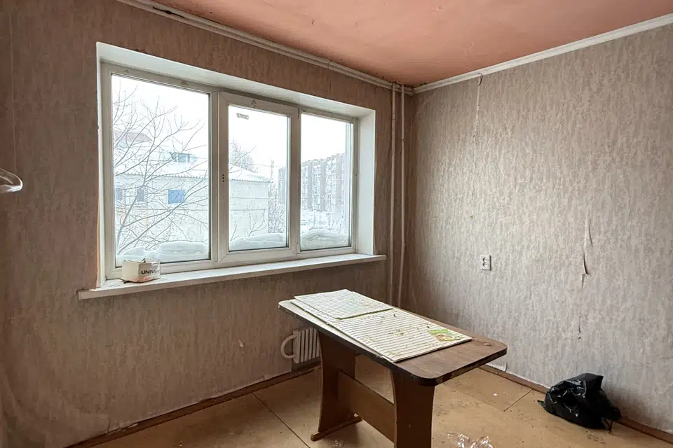 Продаётся комната в 2-комн. квартире, 18 м²