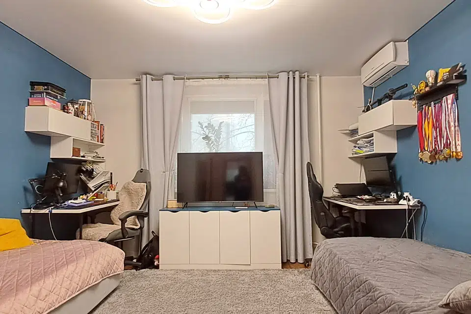Продаётся 2-комнатная квартира, 50.2 м²