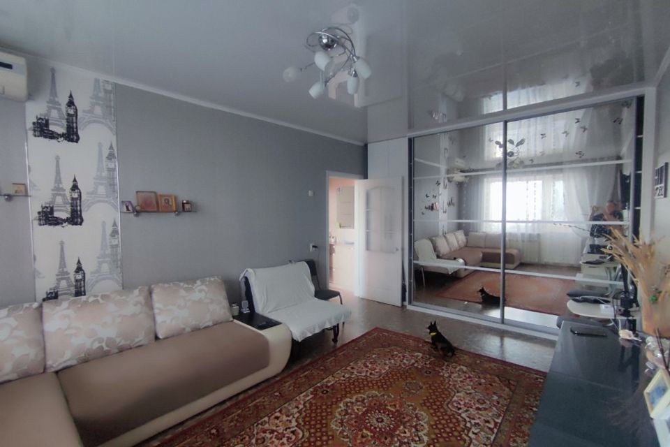 Продаётся 1-комнатная квартира, 37.2 м²