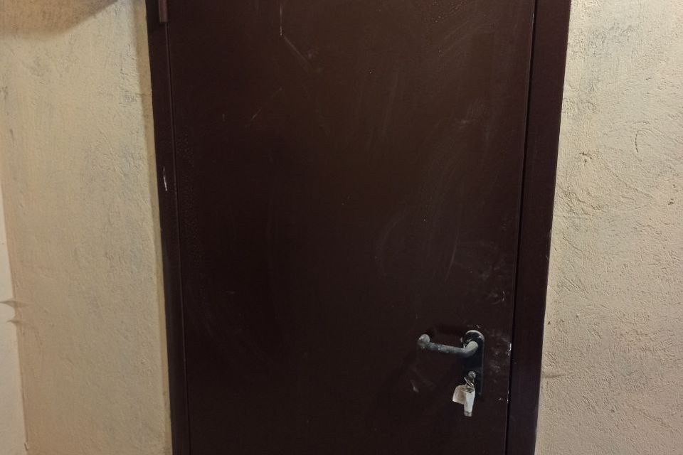 Продаётся комната в 1-комн. квартире, 20 м²