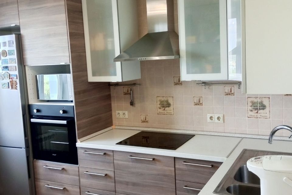 Продаётся 2-комнатная квартира, 65.2 м²