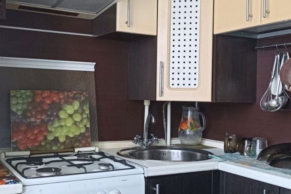 Продаётся 3-комнатная квартира, 61.9 м²