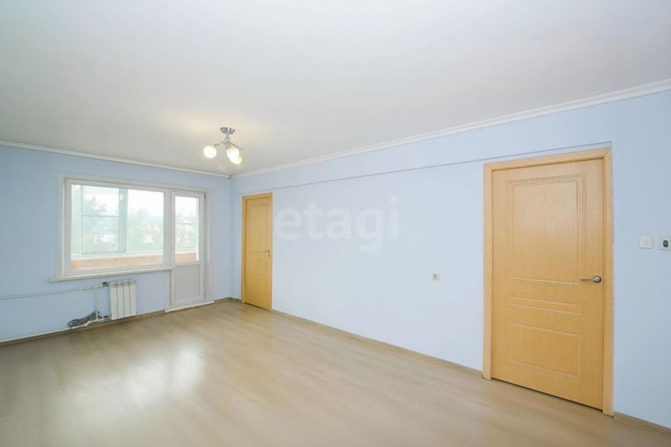 Продаётся 3-комнатная квартира, 57.8 м²