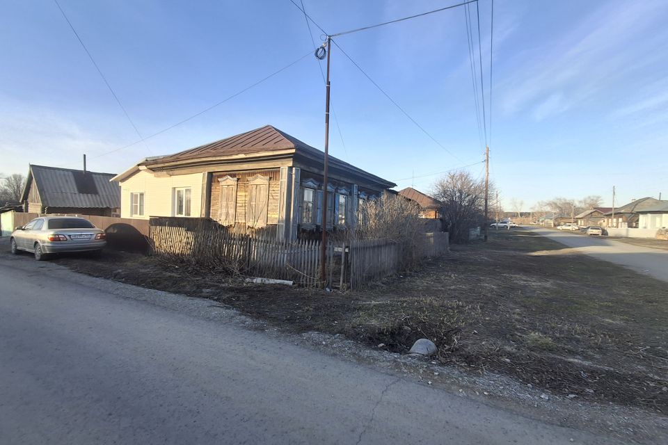 Продаётся 2-комнатная квартира, 42.8 м²