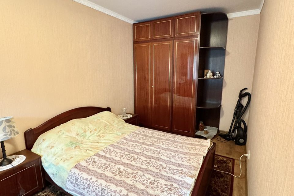 Продаётся 2-комнатная квартира, 43.8 м²