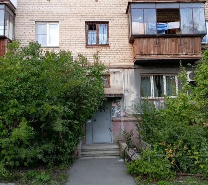 Продаётся 1-комнатная квартира, 30.4 м²