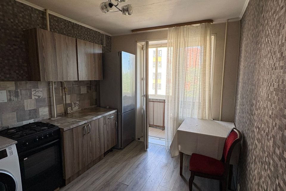 Продаётся 3-комнатная квартира, 63.6 м²