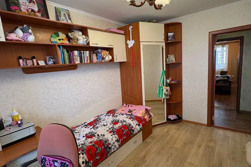 Продаётся 3-комнатная квартира, 63 м²