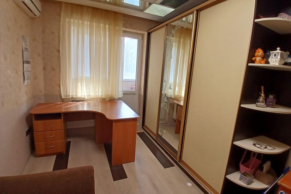 Сдаётся 3-комнатная квартира, 74 м²