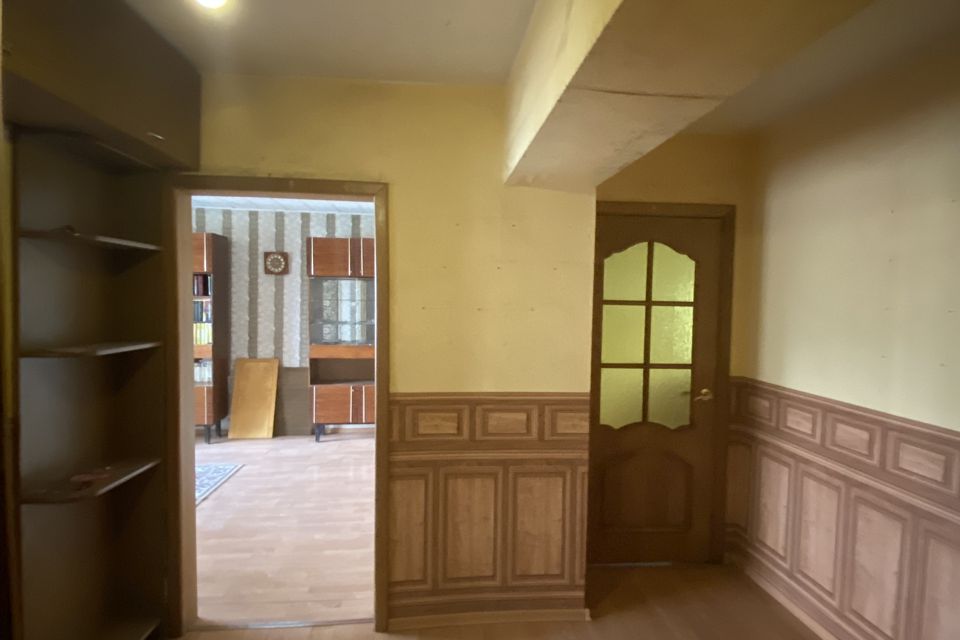 Продаётся 4-комнатная квартира, 72.2 м²