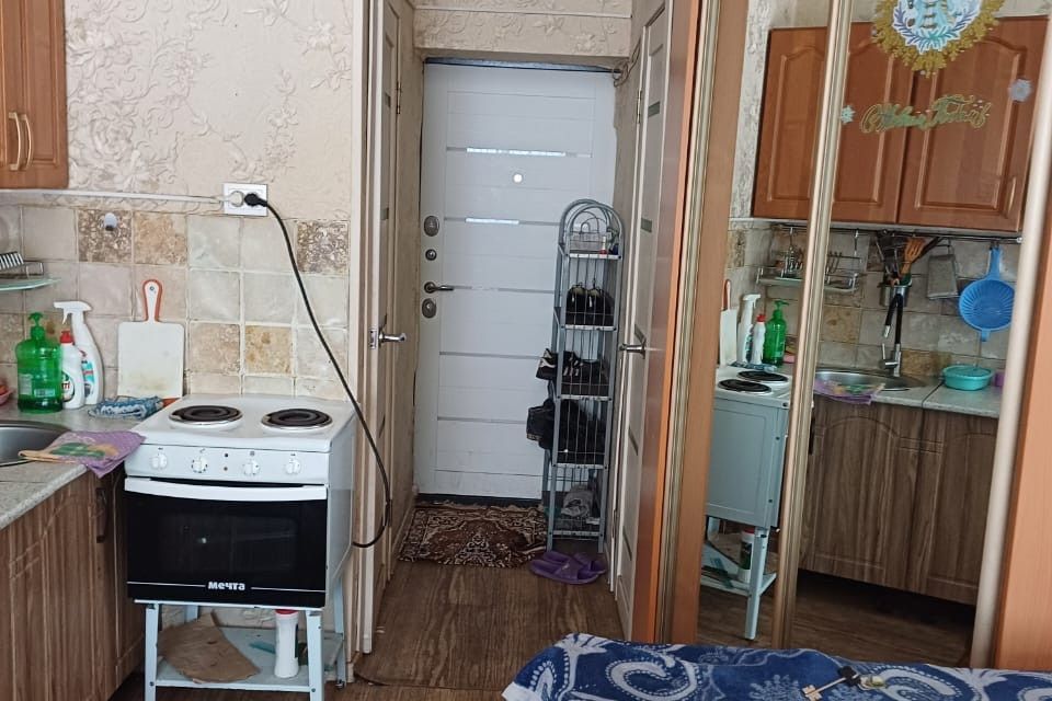 Продаётся комната в 1-комн. квартире, 15 м²
