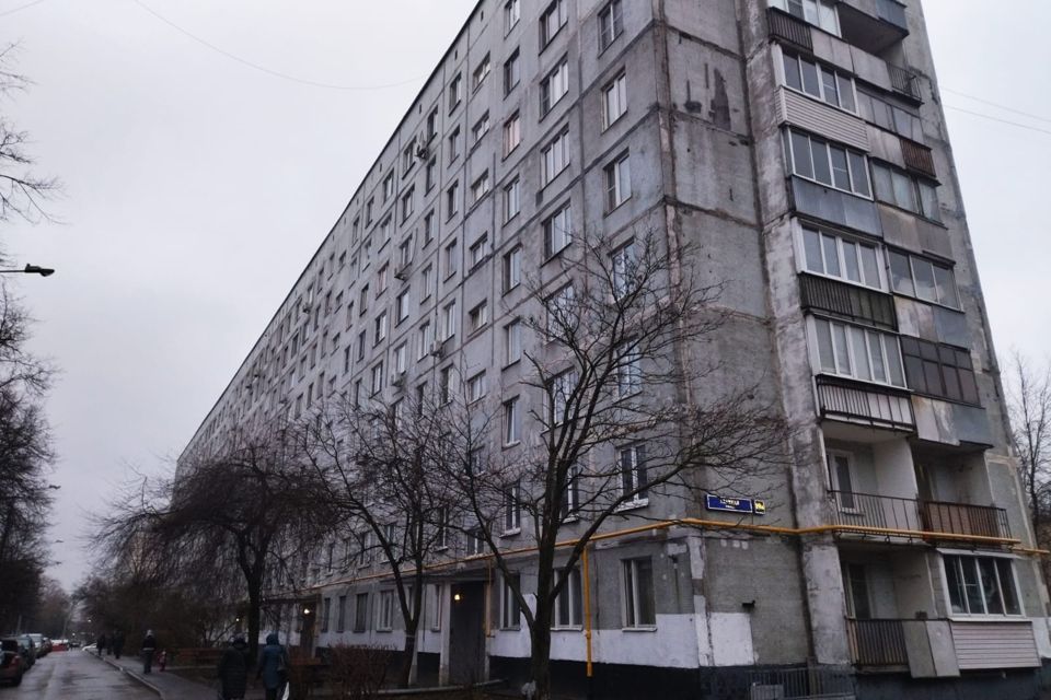 Продаётся 3-комнатная квартира, 51.9 м²