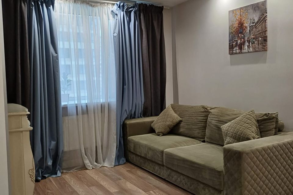 Продаётся 1-комнатная квартира, 35.8 м²