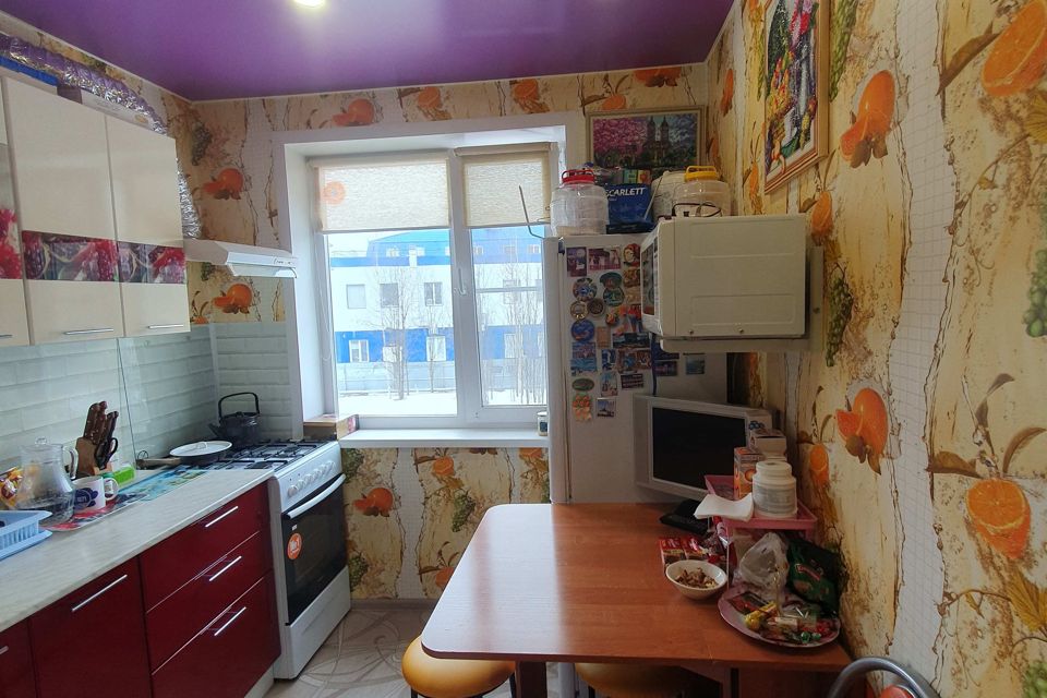 Продаётся 3-комнатная квартира, 61.4 м²