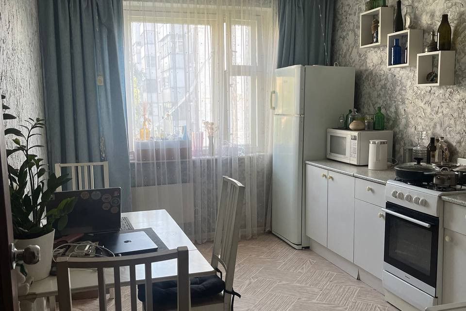 Продаётся 2-комнатная квартира, 71.4 м²