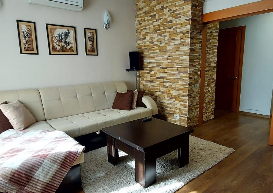 Продаётся 3-комнатная квартира, 112 м²