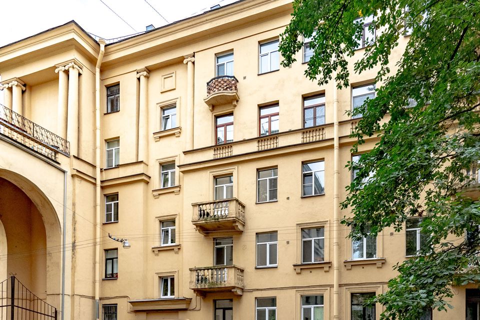 Продаётся 3-комнатная квартира, 89.7 м²