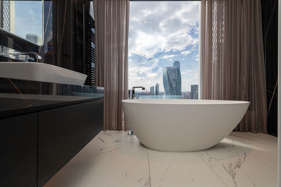 Продаётся 3-комнатная квартира, 120 м²