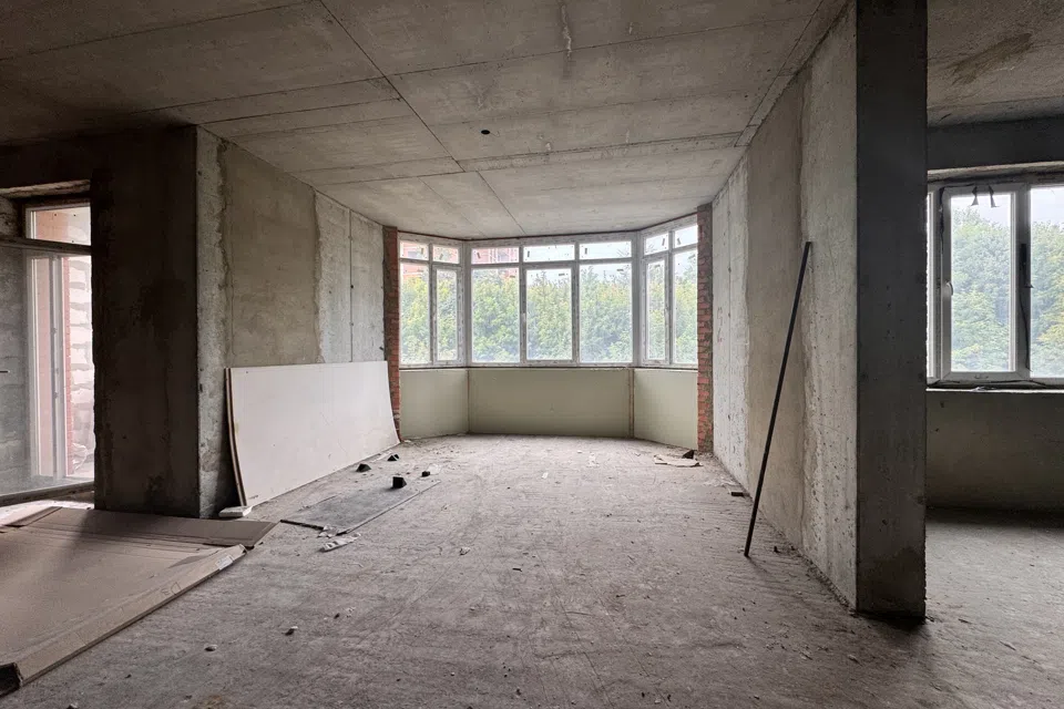 Продаётся 4-комнатная квартира, 112 м²