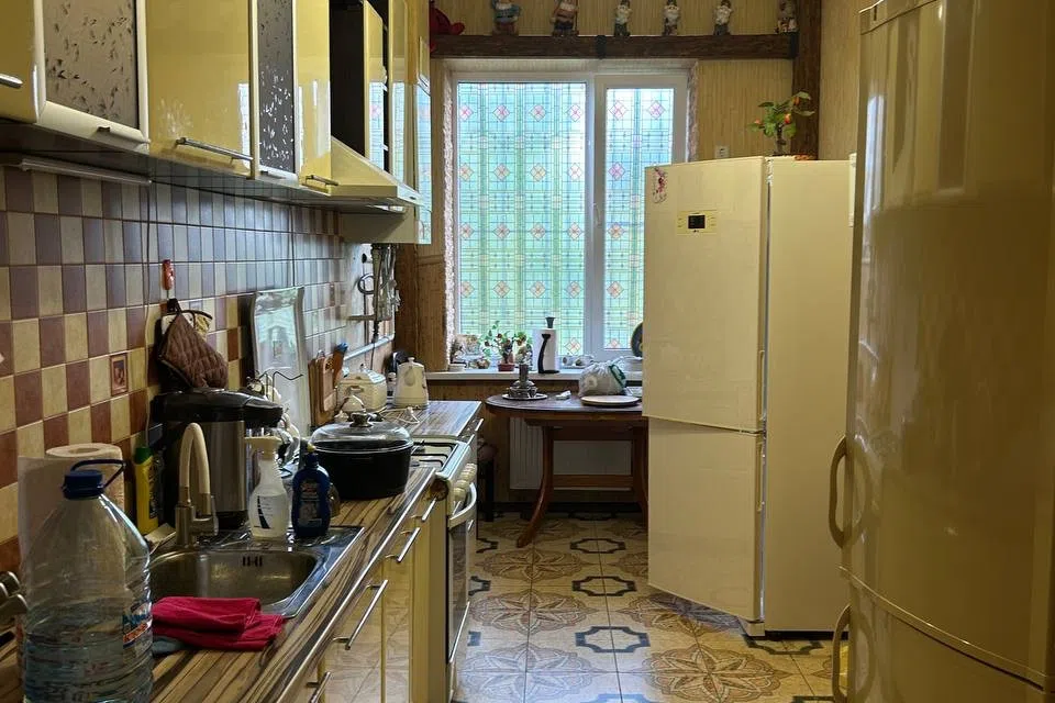 Продаётся 3-комнатная квартира, 105 м²