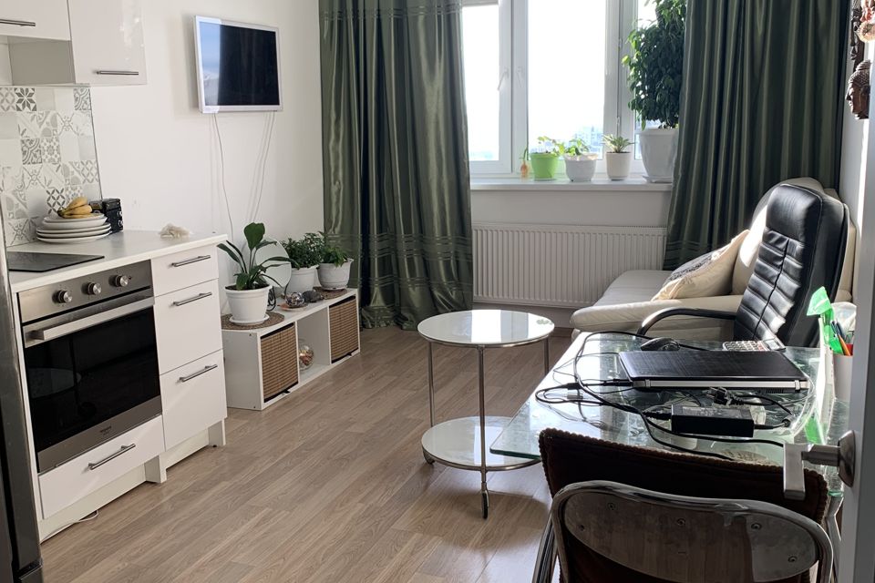 Продаётся 1-комнатная квартира, 38 м²