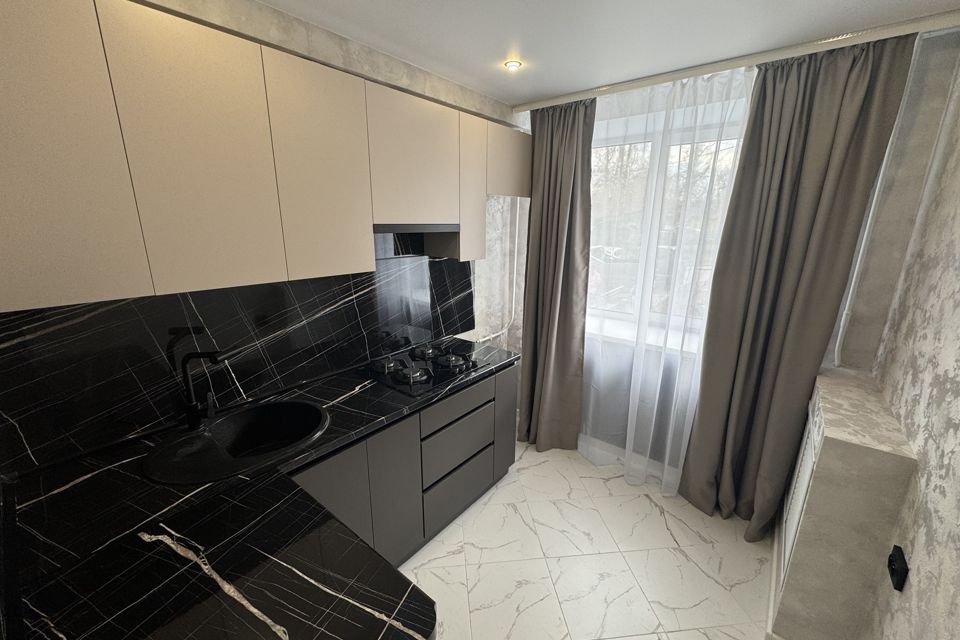 Продаётся 3-комнатная квартира, 60 м²