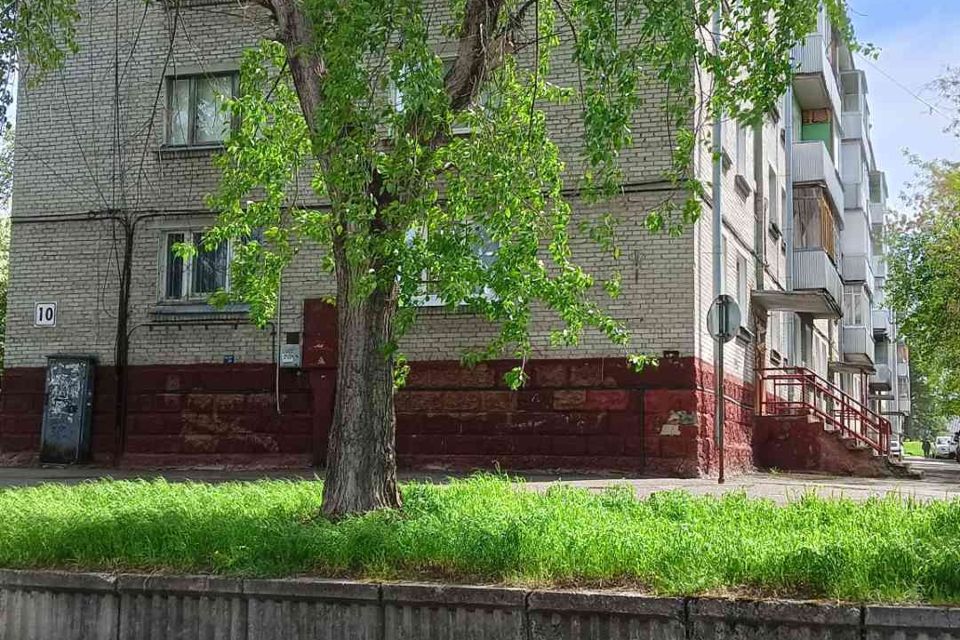 Продаётся 1-комнатная квартира, 37 м²