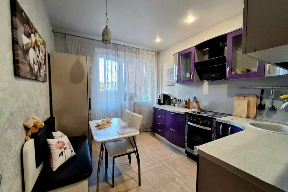 Продаётся 2-комнатная квартира, 56 м²