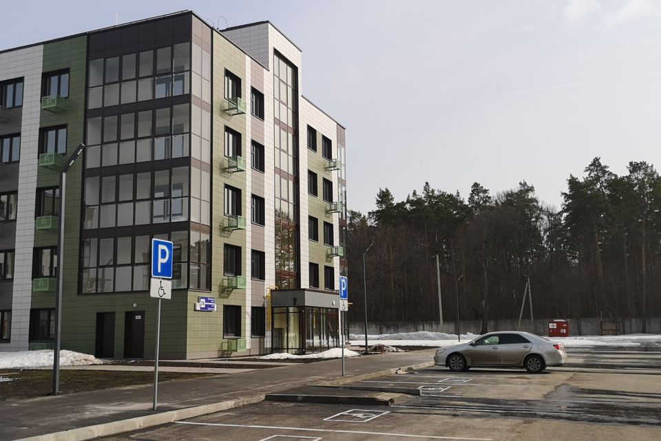 Продаётся 1-комнатная квартира, 42 м²