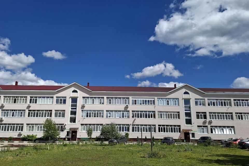 Продаётся 1-комнатная квартира, 41.3 м²