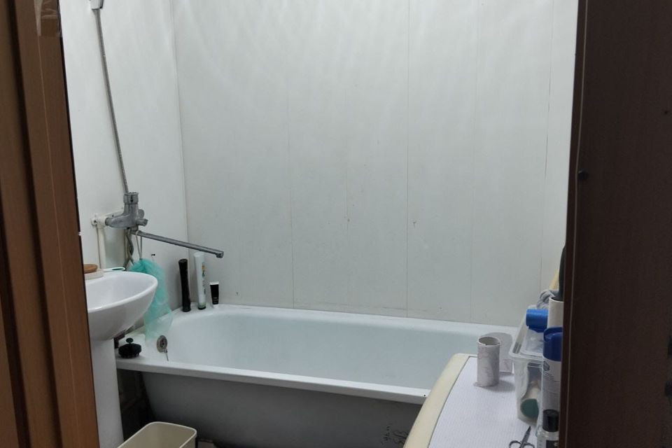 Продаётся 1-комнатная квартира, 38.1 м²