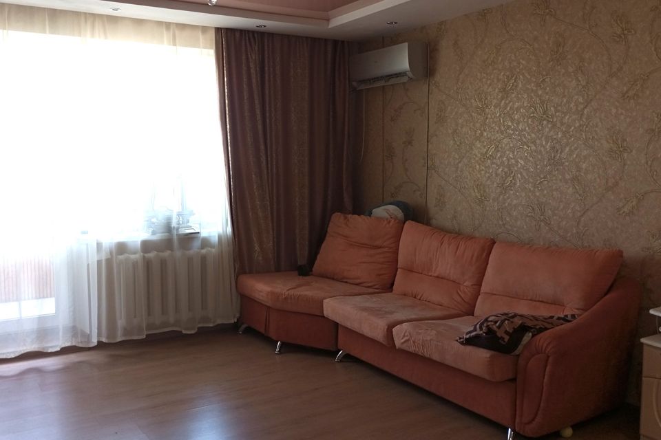 Продаётся 3-комнатная квартира, 70 м²