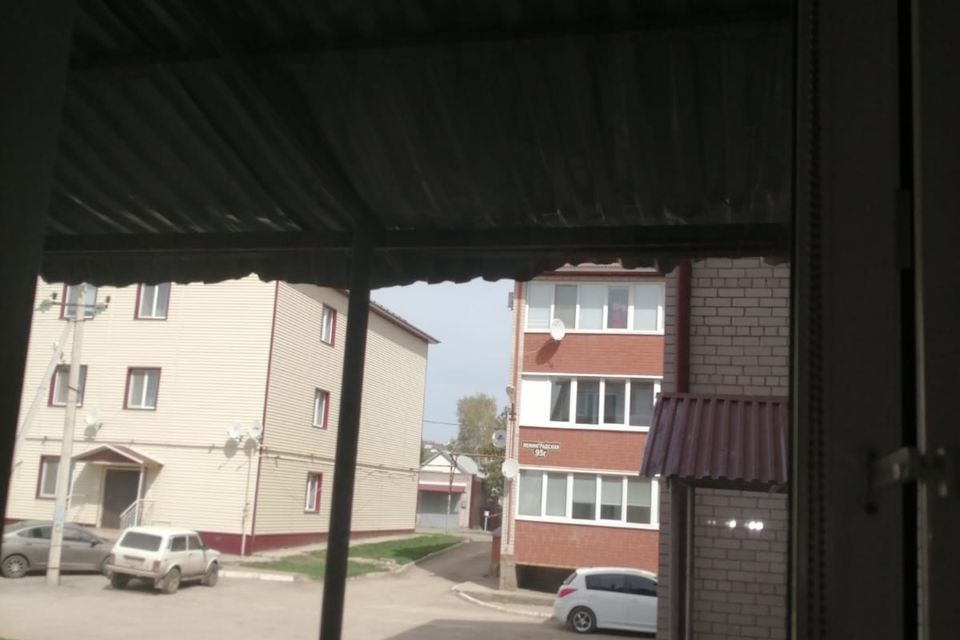 Продаётся 1-комнатная квартира, 35.8 м²
