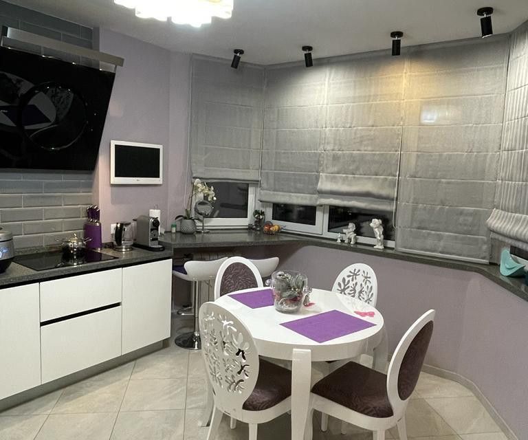 Продаётся 3-комнатная квартира, 76.7 м²