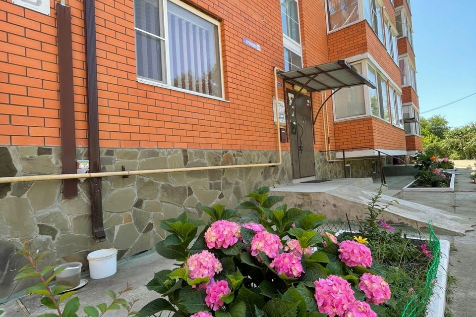 Продаётся 1-комнатная квартира, 42.9 м²